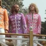 Con una película espantosa, los Bee Gees le ganaron de mano a Michael Jackson y su We Are The World