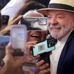 Brasil proclama a sus candidatos a presidente con Lula por delante de Flávio Bolsonaro en los sondeos